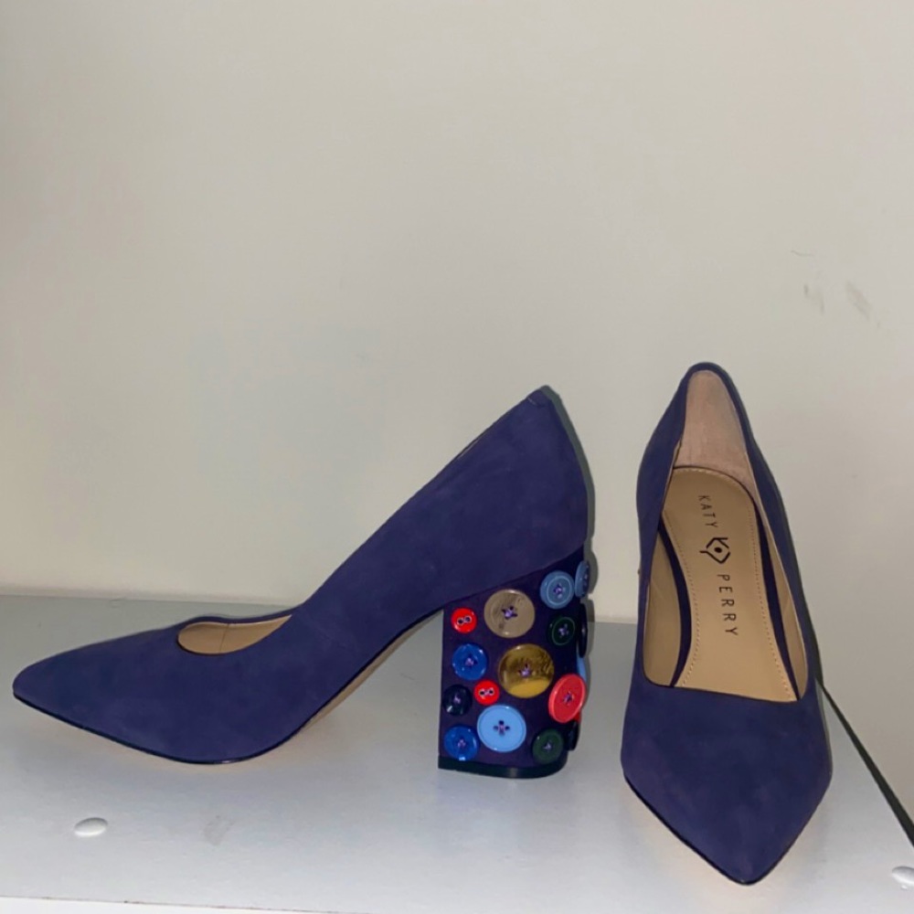 Katy Perry’s heeled pumps